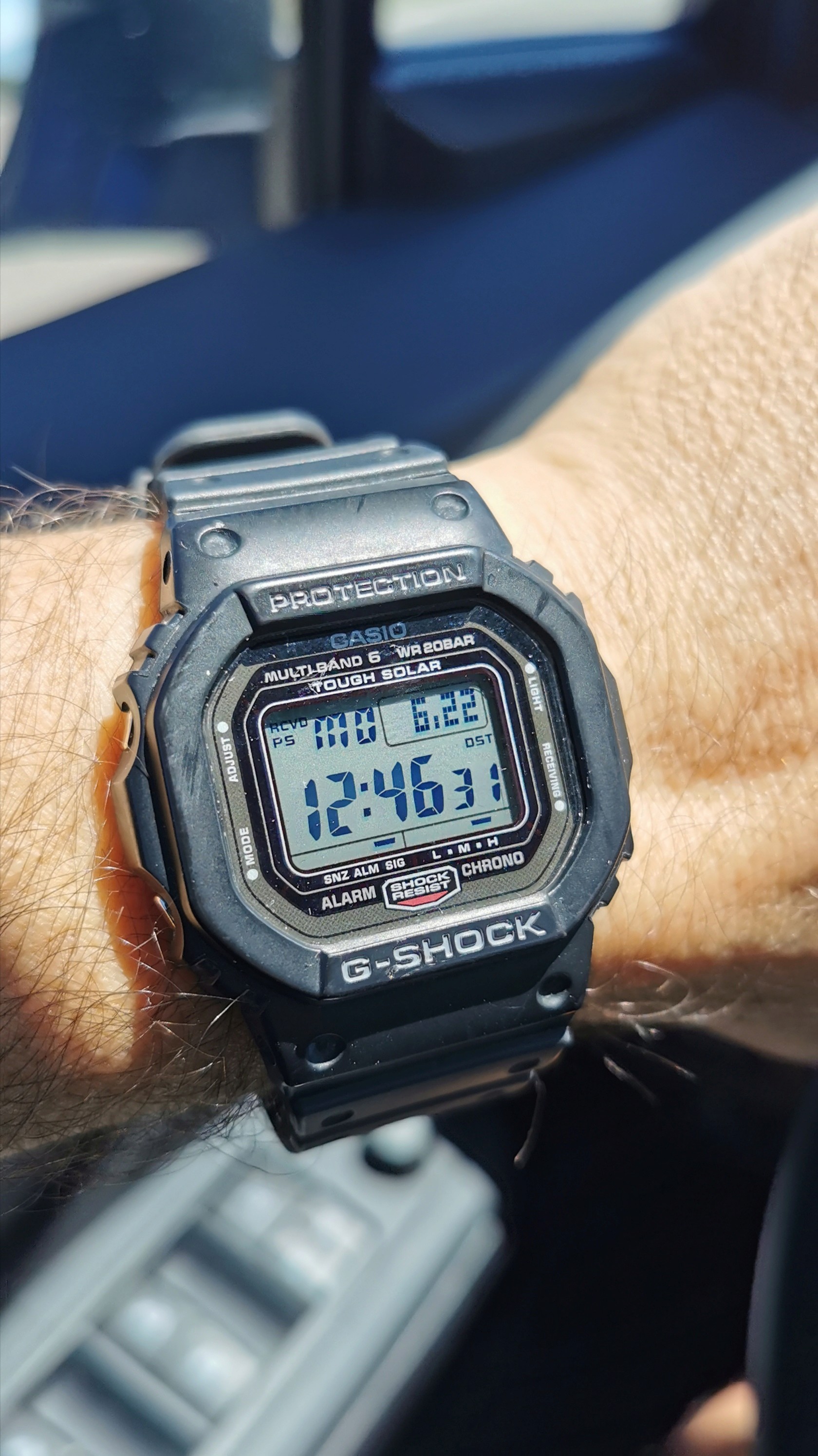 CASIO G-SHOCKGW-5000-1JF 未使用に近い美品電波ソーラー 腕時計